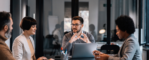 Dynamic Portfolio Management